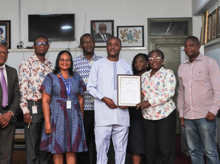 Picture: Prof. Gabriel Dwomoh, the Vice-Chancellor (middle), receives the accreditation plaque from Ms. Felicia Ofosuaa Tettey (2nd from right), alongside staff from the Counselling Directorate and other university officials.