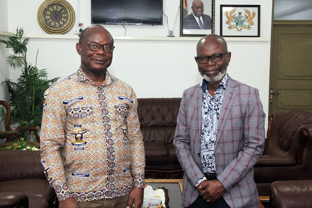 Ghana’s High Commissioner To South Africa Pays a Courtesy Call on  KsTU's VC