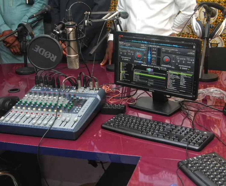 Radio Lynk Returns as KsTU's Beacon of Student Expression