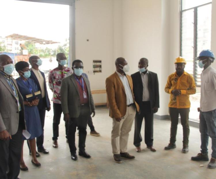 Vice-Chancellor Inspects Ultra-Modern Laboratory Project At Adako Jachie